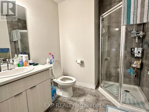 98 - 30 Time Square Boulevard, Hamilton, ON - Indoor Photo Showing Bathroom