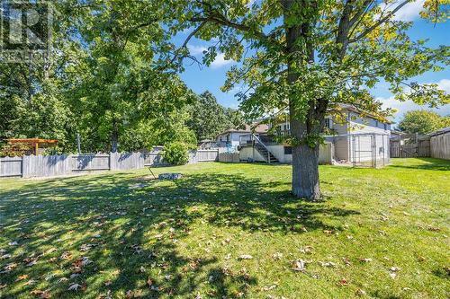 529 Chantel Court, Sarnia, ON - Outdoor With Backyard