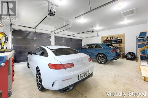 6755 Shaker Lane, Plympton-Wyoming, ON - Indoor Photo Showing Garage