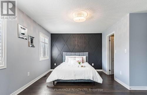 4664 Ray Lane, Burlington, ON - Indoor Photo Showing Bedroom