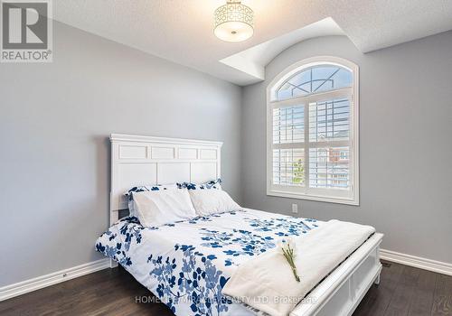 4664 Ray Lane, Burlington, ON - Indoor Photo Showing Bedroom