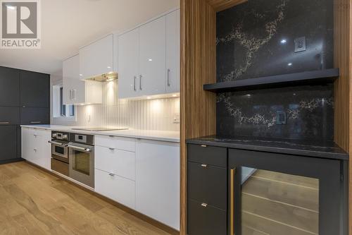 1025 Belmont On The Arm, Halifax, NS - Indoor Photo Showing Kitchen With Upgraded Kitchen