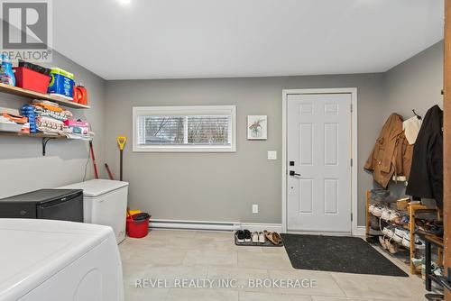 560 Frontenac Street, Kingston (East Of Sir John A. Blvd), ON - Indoor Photo Showing Laundry Room