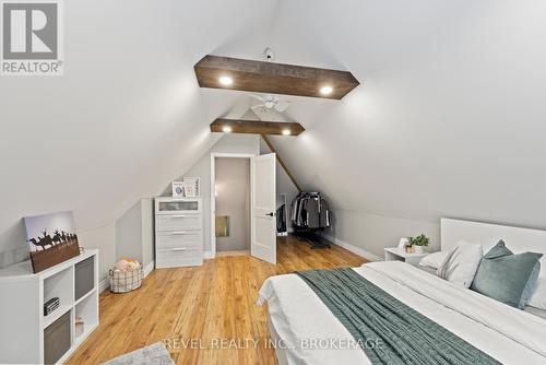 560 Frontenac Street, Kingston (East Of Sir John A. Blvd), ON - Indoor Photo Showing Bedroom