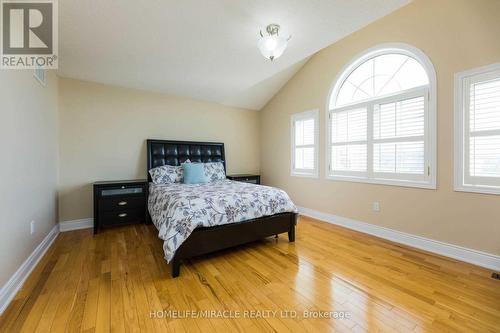 23 Brentcliff Drive, Brampton, ON - Indoor Photo Showing Bedroom