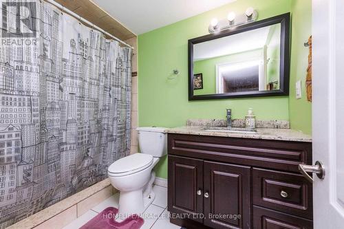 23 Brentcliff Drive, Brampton, ON - Indoor Photo Showing Bathroom