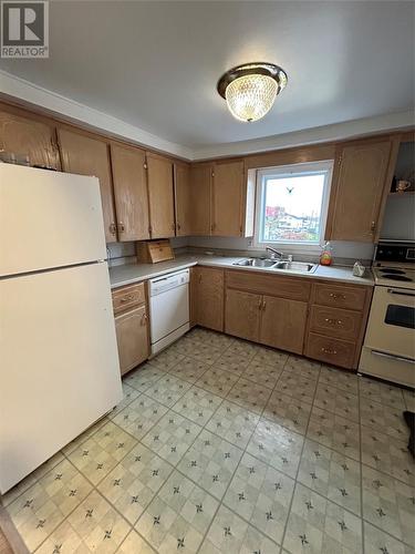 5 Tunnel Road, Rose Blanche, NL - Indoor Photo Showing Kitchen With Double Sink