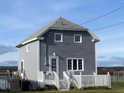 583 Heelan Street, New Waterford, NS 