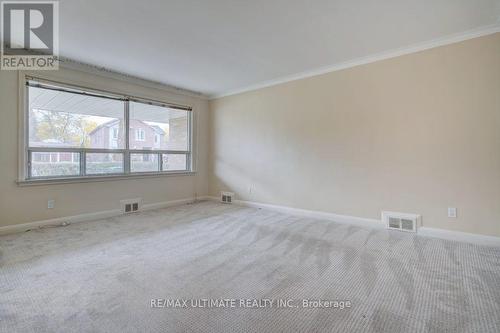 111 Rexleigh Drive, Toronto, ON - Indoor Photo Showing Other Room