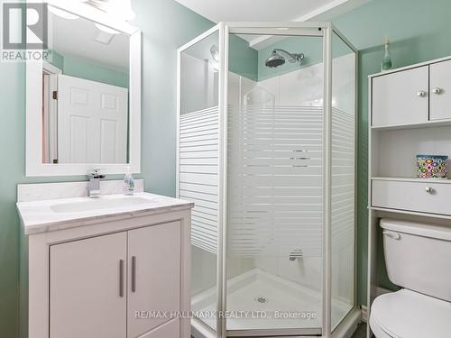 231 Kirkvalley Crescent, Aurora, ON - Indoor Photo Showing Bathroom