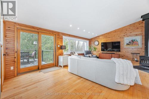 12664 Mill Road, King, ON - Indoor Photo Showing Living Room With Fireplace