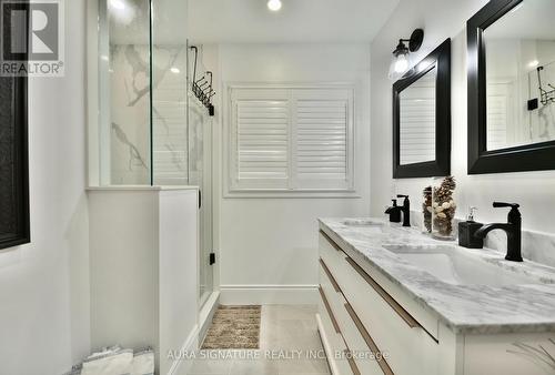 1385 Sheldon Street, Innisfil, ON - Indoor Photo Showing Bathroom