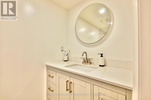 1385 Sheldon Street, Innisfil, ON - Indoor Photo Showing Bathroom