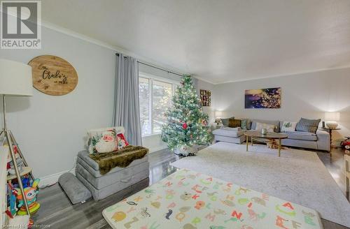 184 Gatewood Road, Kitchener, ON - Indoor Photo Showing Living Room