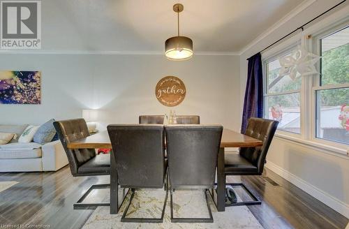 184 Gatewood Road, Kitchener, ON - Indoor Photo Showing Dining Room