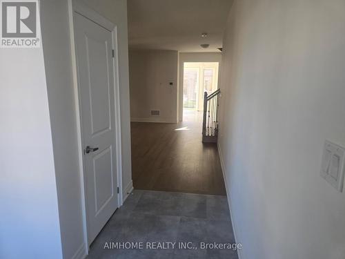 45 Faimira Ave Avenue, Georgina, ON - Indoor Photo Showing Other Room