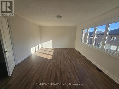 45 Faimira Ave Avenue, Georgina, ON - Indoor Photo Showing Other Room