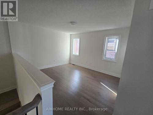 45 Faimira Ave Avenue, Georgina, ON - Indoor Photo Showing Other Room