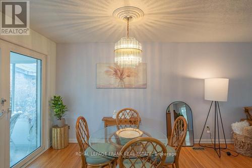 872 Western Avenue, Peterborough (Otonabee), ON - Indoor Photo Showing Dining Room