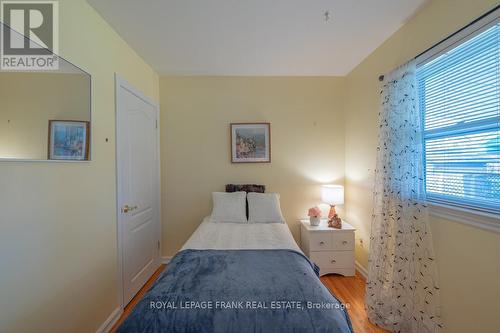 872 Western Avenue, Peterborough (Otonabee), ON - Indoor Photo Showing Bedroom