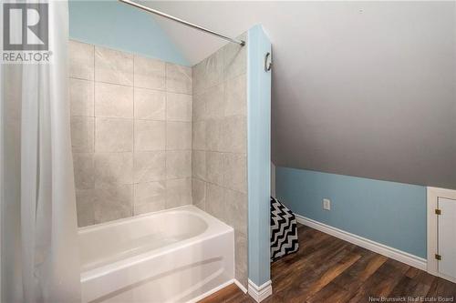 588 Guthrie Road, Bloomfield, NB - Indoor Photo Showing Bathroom