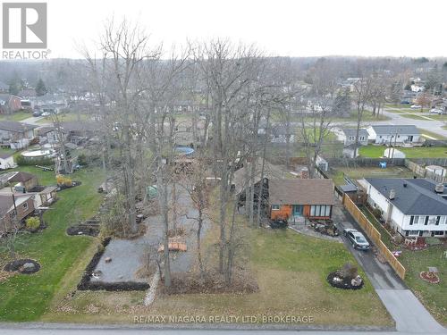 695 Lakeside Road, Fort Erie (334 - Crescent Park), ON - Outdoor With View