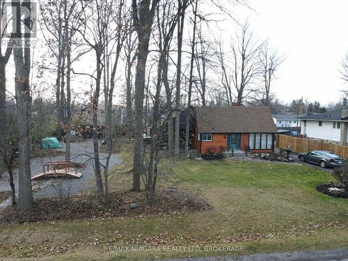 695 Lakeside Road, Fort Erie (334 - Crescent Park), ON - Outdoor