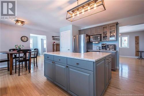 588 Guthrie Road, Bloomfield, NB - Indoor Photo Showing Kitchen