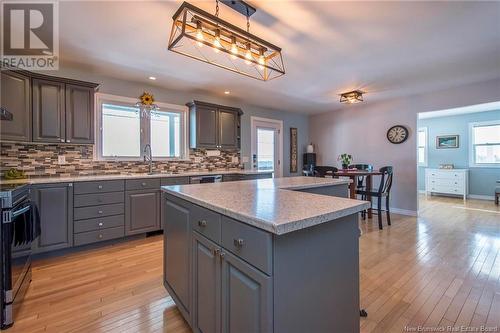 588 Guthrie Road, Bloomfield, NB - Indoor Photo Showing Kitchen