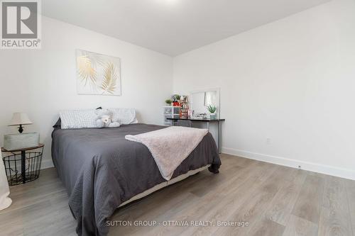 81 Victoria Street, Carleton Place, ON - Indoor Photo Showing Bedroom