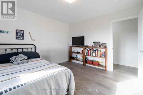 81 Victoria Street, Carleton Place, ON - Indoor Photo Showing Bedroom