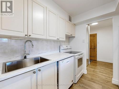 307 - 40 Bay Mills Boulevard, Toronto, ON - Indoor Photo Showing Kitchen