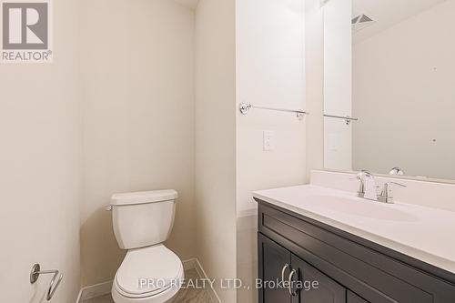 109 - 600 Alex Gardner Circle, Aurora, ON - Indoor Photo Showing Bathroom