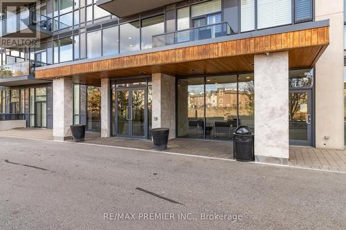 101 - 4700 Highway 7, Vaughan, ON - Outdoor