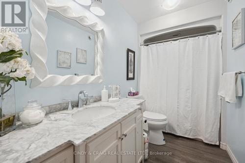 51 Sarah Court, Belleville, ON - Indoor Photo Showing Bathroom