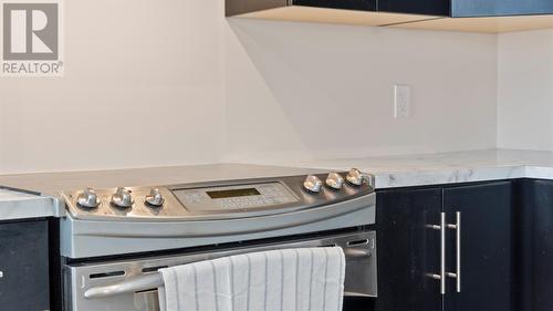 3 Eider Place, Paradise, NL - Indoor Photo Showing Kitchen