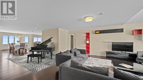 3 Eider Place, Paradise, NL - Indoor Photo Showing Living Room