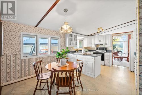 118 West 19Th Street, Hamilton, ON - Indoor Photo Showing Dining Room