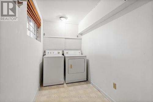 118 West 19Th Street, Hamilton, ON - Indoor Photo Showing Laundry Room