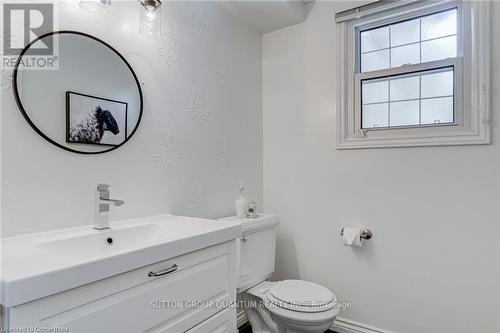 1123 Fair Birch Drive, Mississauga, ON - Indoor Photo Showing Bathroom