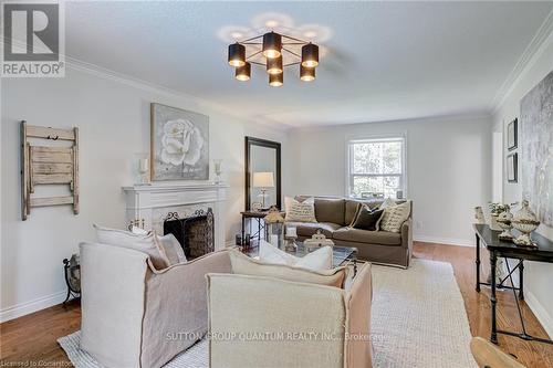 1123 Fair Birch Drive, Mississauga, ON - Indoor Photo Showing Living Room With Fireplace