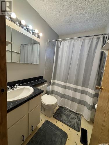 7340 Dalgliesh Drive, Regina, SK - Indoor Photo Showing Bathroom