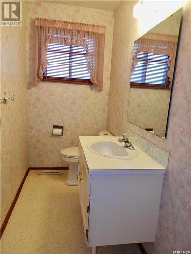 30 Deborah Crescent, Saskatoon, SK - Indoor Photo Showing Bathroom