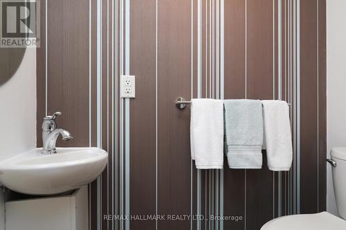 1237 - 21 Pirandello Street, Toronto, ON - Indoor Photo Showing Bathroom