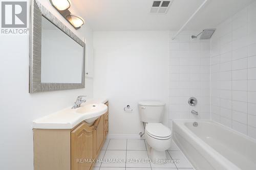 1237 - 21 Pirandello Street, Toronto, ON - Indoor Photo Showing Bathroom