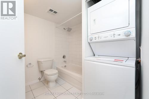 1237 - 21 Pirandello Street, Toronto, ON - Indoor Photo Showing Laundry Room