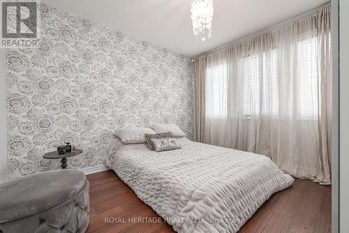 2493 Earl Grey Avenue, Pickering, ON - Indoor Photo Showing Bedroom