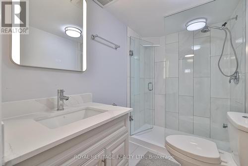 2493 Earl Grey Avenue, Pickering, ON - Indoor Photo Showing Bathroom