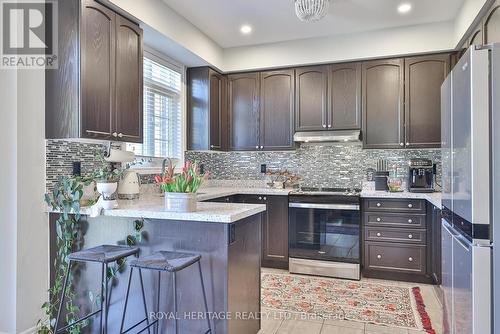 2493 Earl Grey Avenue, Pickering, ON - Indoor Photo Showing Kitchen With Upgraded Kitchen