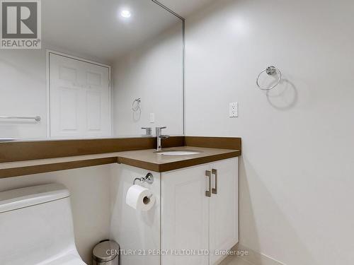 #625 - 7805 Bayview Avenue, Markham, ON - Indoor Photo Showing Bathroom